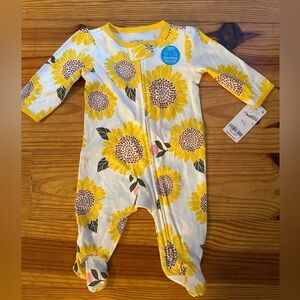 Sunflower baby sleeper